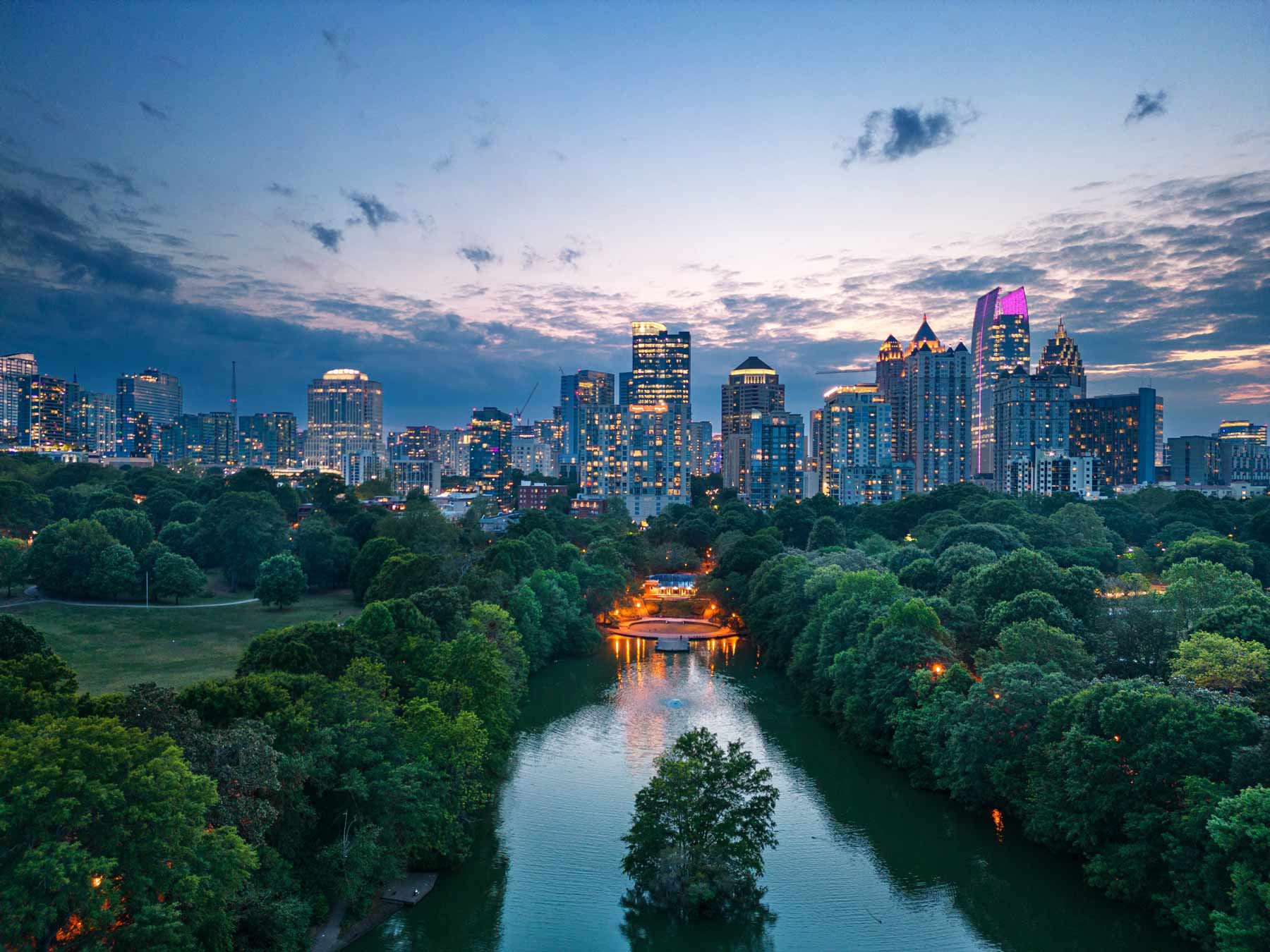 Atlanta Georgia skyline at dusk